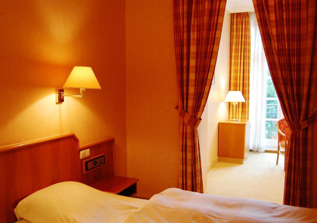Hotel Frankenbach Eltville am Rhein Exterior foto