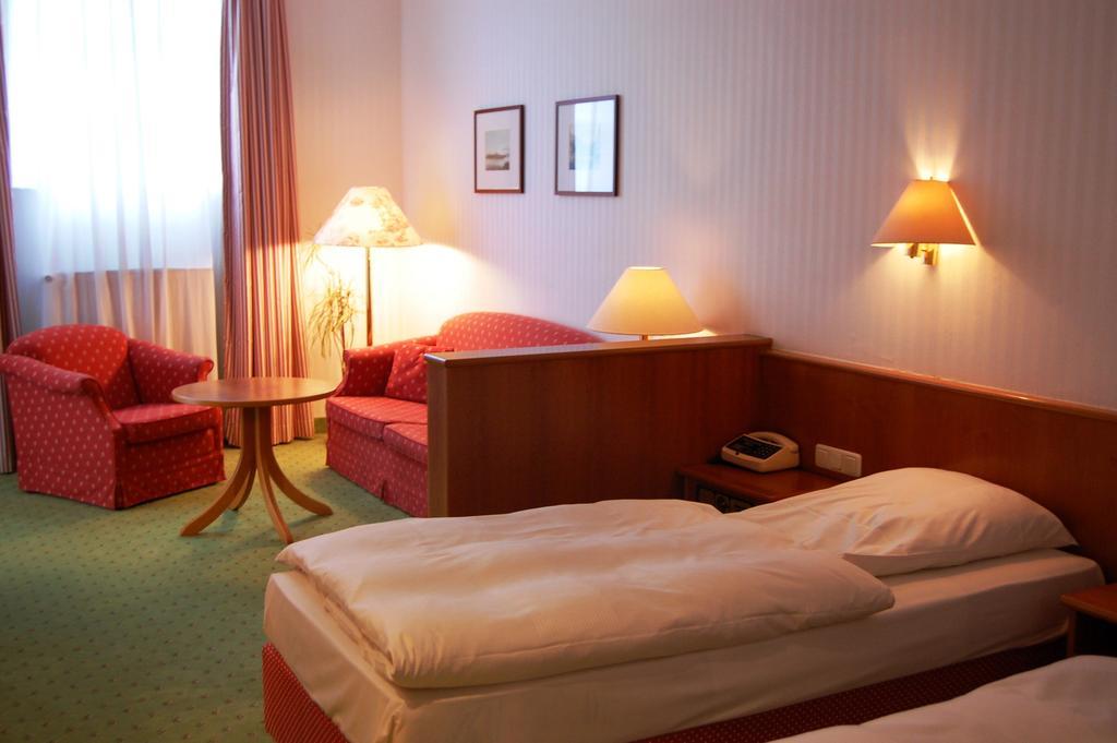 Hotel Frankenbach Eltville am Rhein Zimmer foto